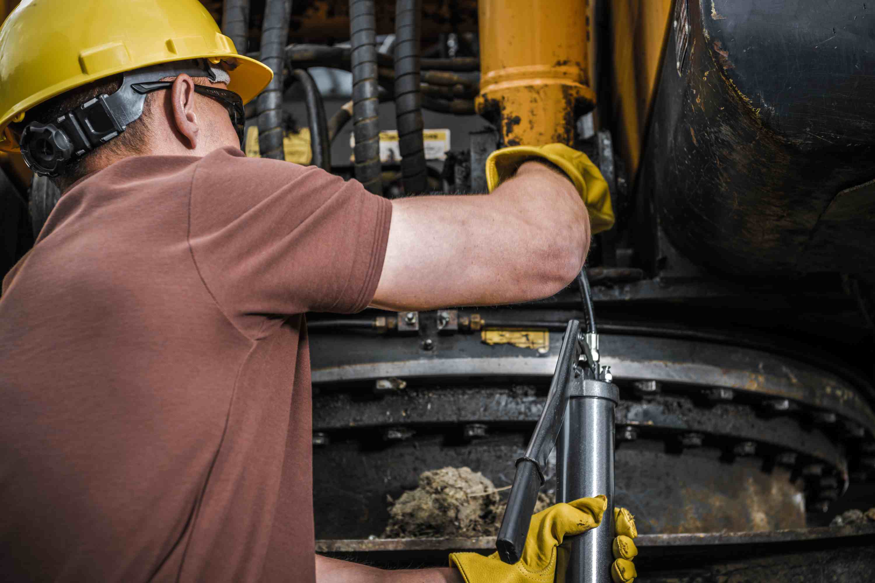 crawler excavator maintenance