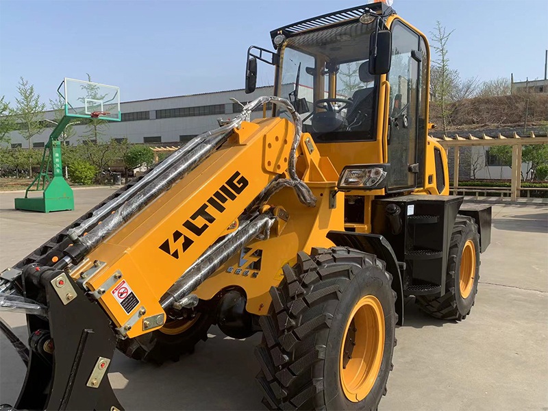 details of 2 ton telescopic loader